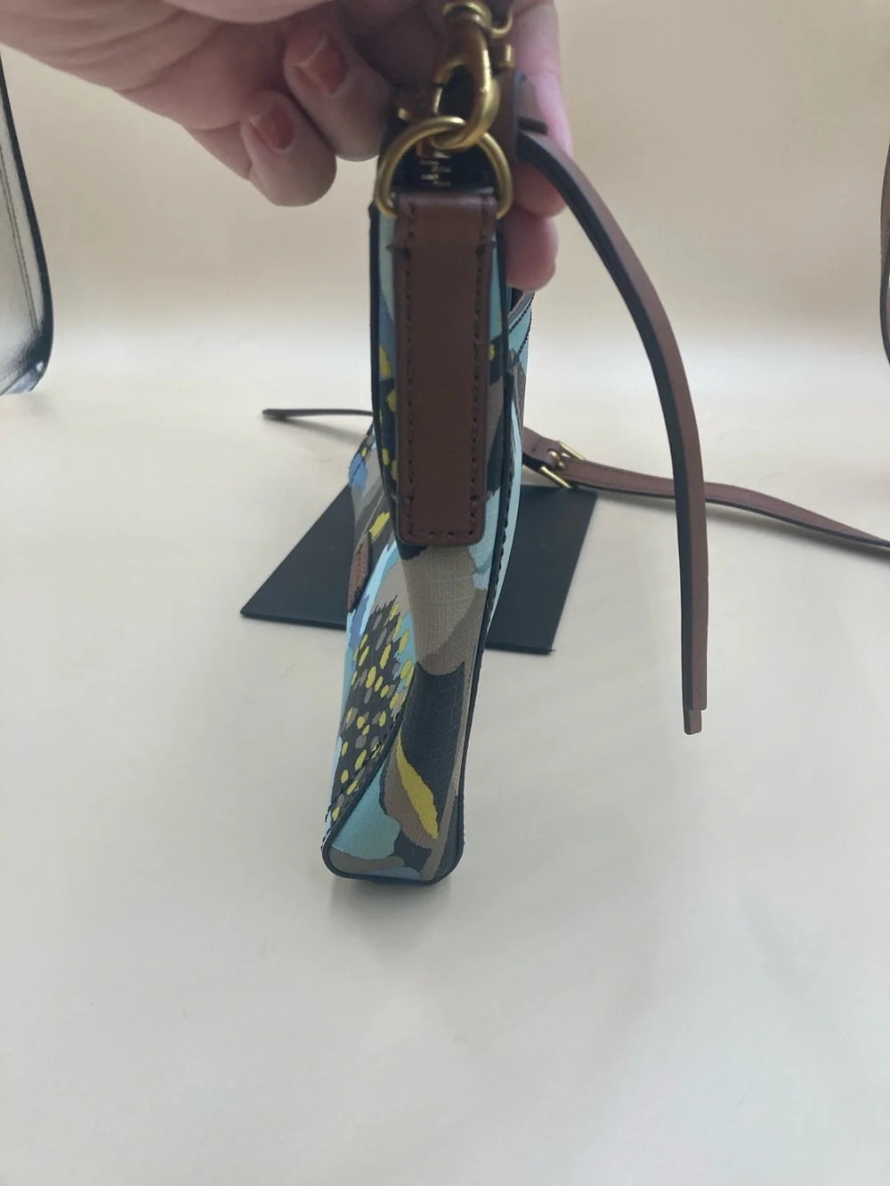 Fossil Floral Blue Multi-Color Crossbody Bag